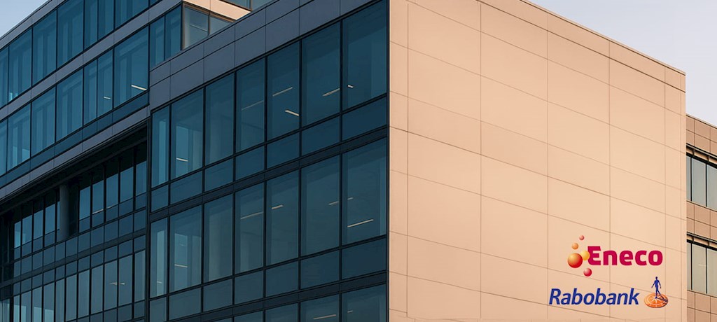 Eneco en Rabobank logo op een kantoorgebouw