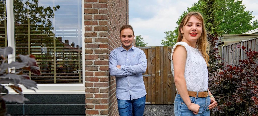 Sinds ze spouwmuurisolatie hebben voelt de woning van Edo en Michelle een stuk warmer.