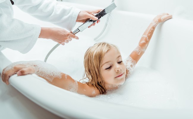Bespaartip: Ga liever douchen dan in bad | Eneco